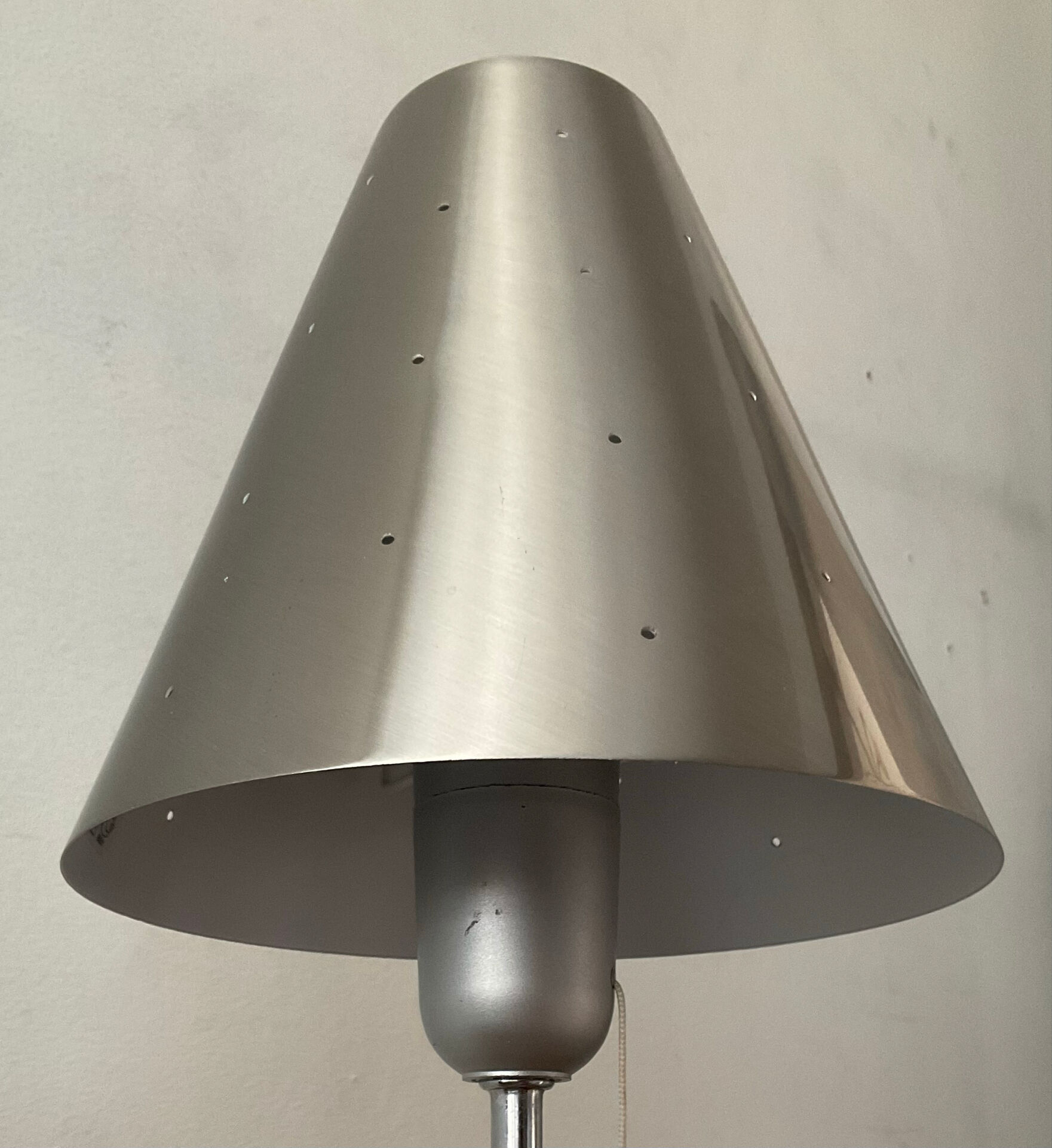 Brushed aluminium design lamp