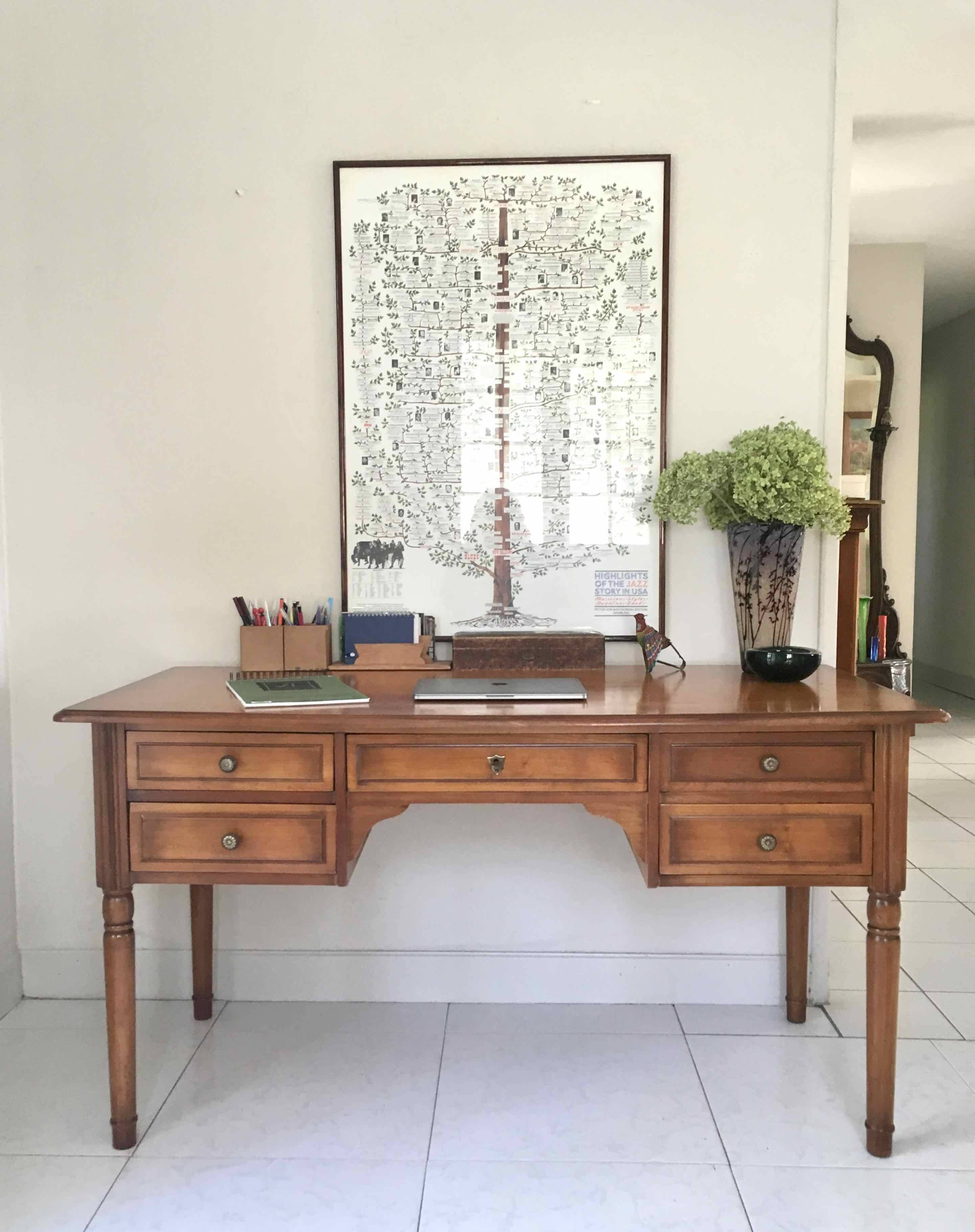 Bureau style Directoire 5 tiroirs et tablettes latérales