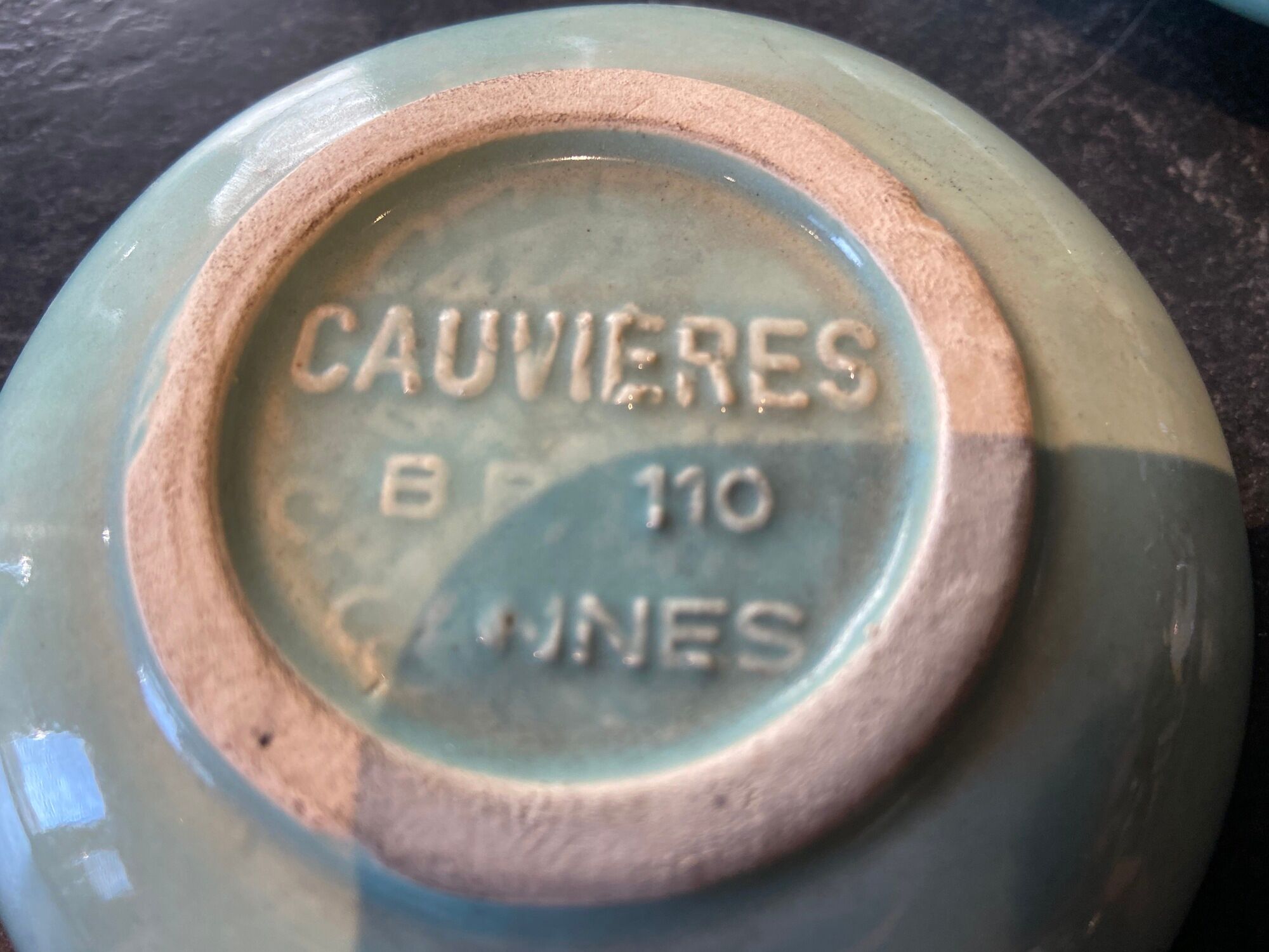 Ceramic bistro ashtray Provence advertising Vin MISTRAL CAUVIERES CANNES
