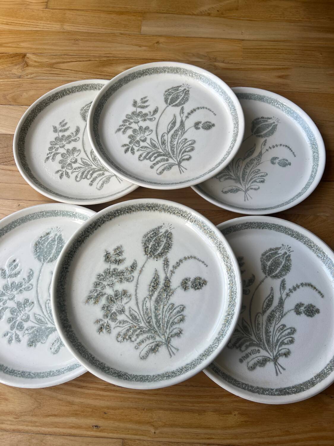 Ceramic plates