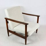 Fauteuil Boucle GFM-142 en ivoire blanc attribué à Edmund Homa, années 1970