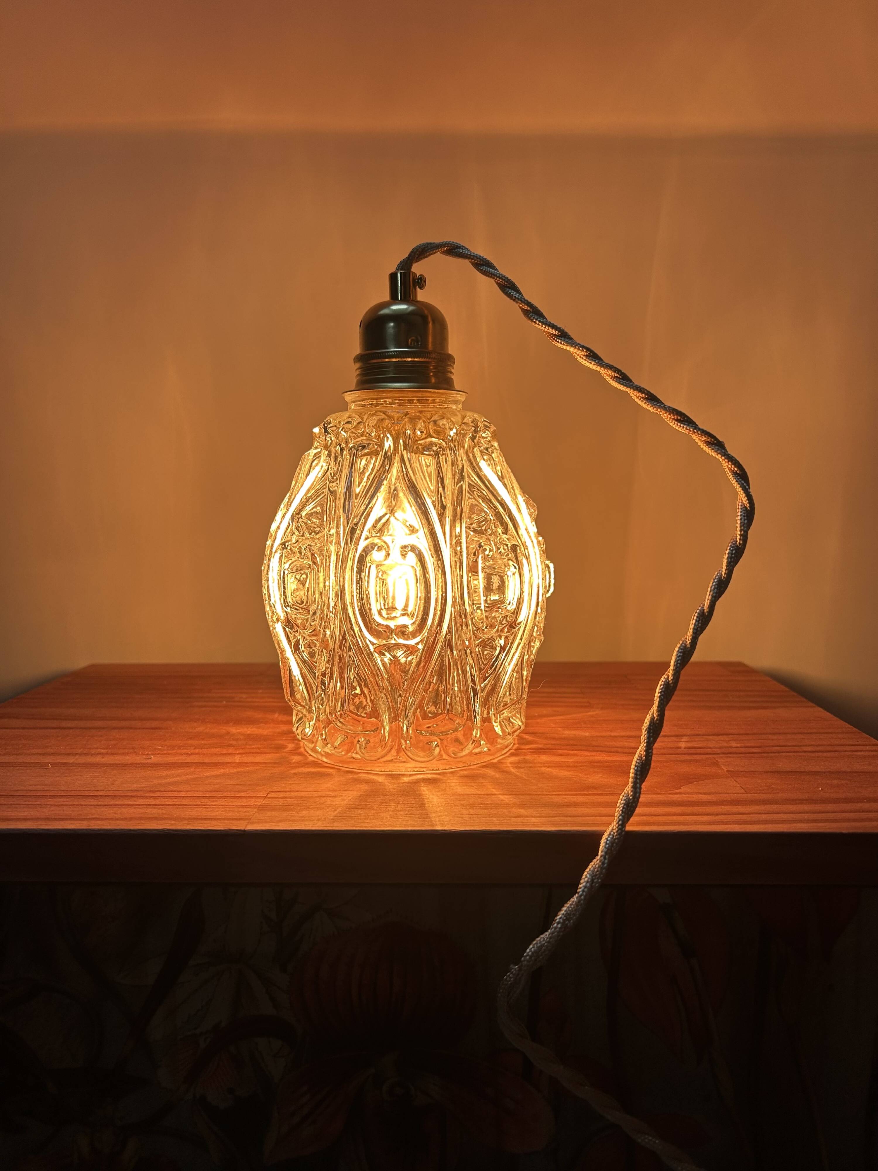 Vintage chiseled glass lamp
