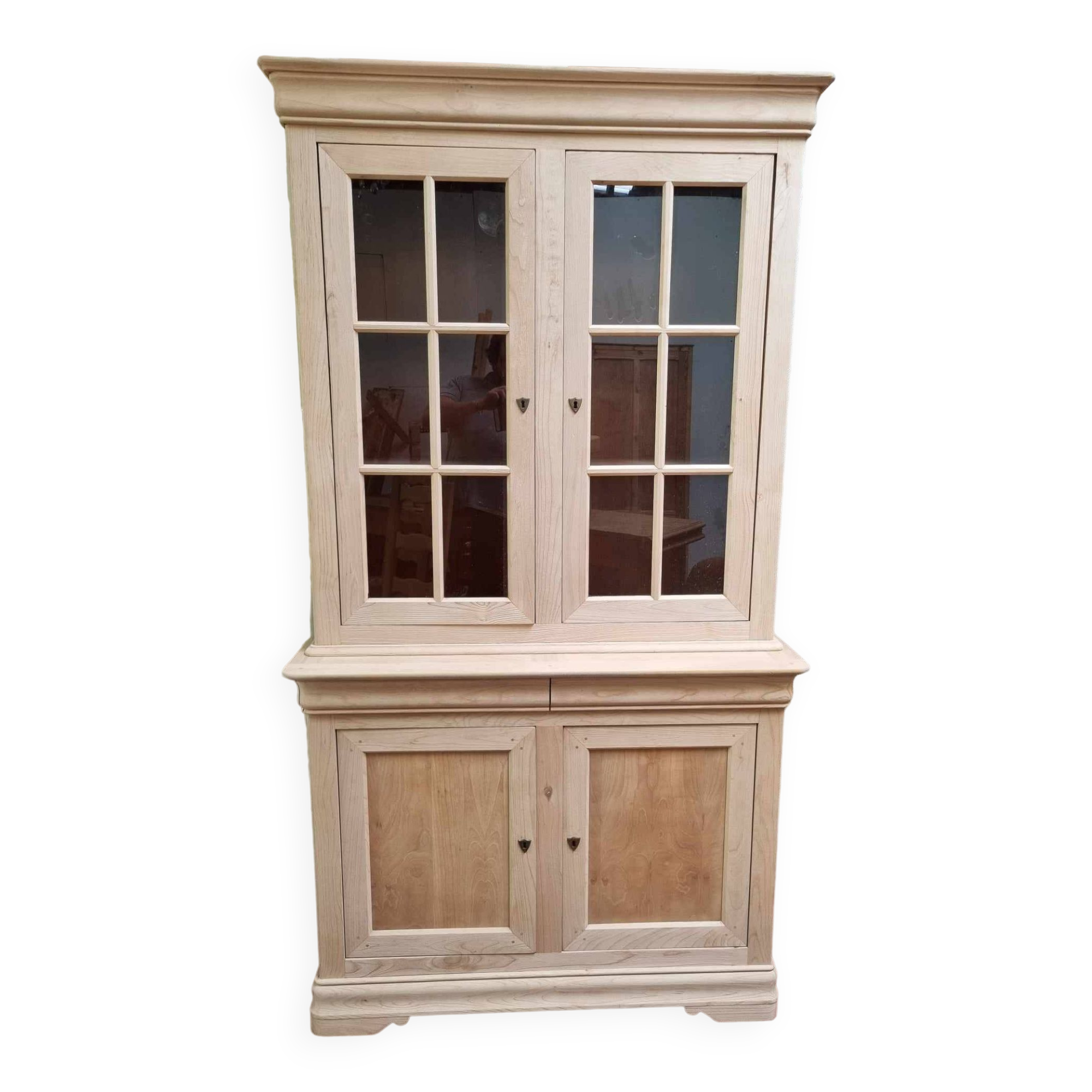 Small cherry wood dresser