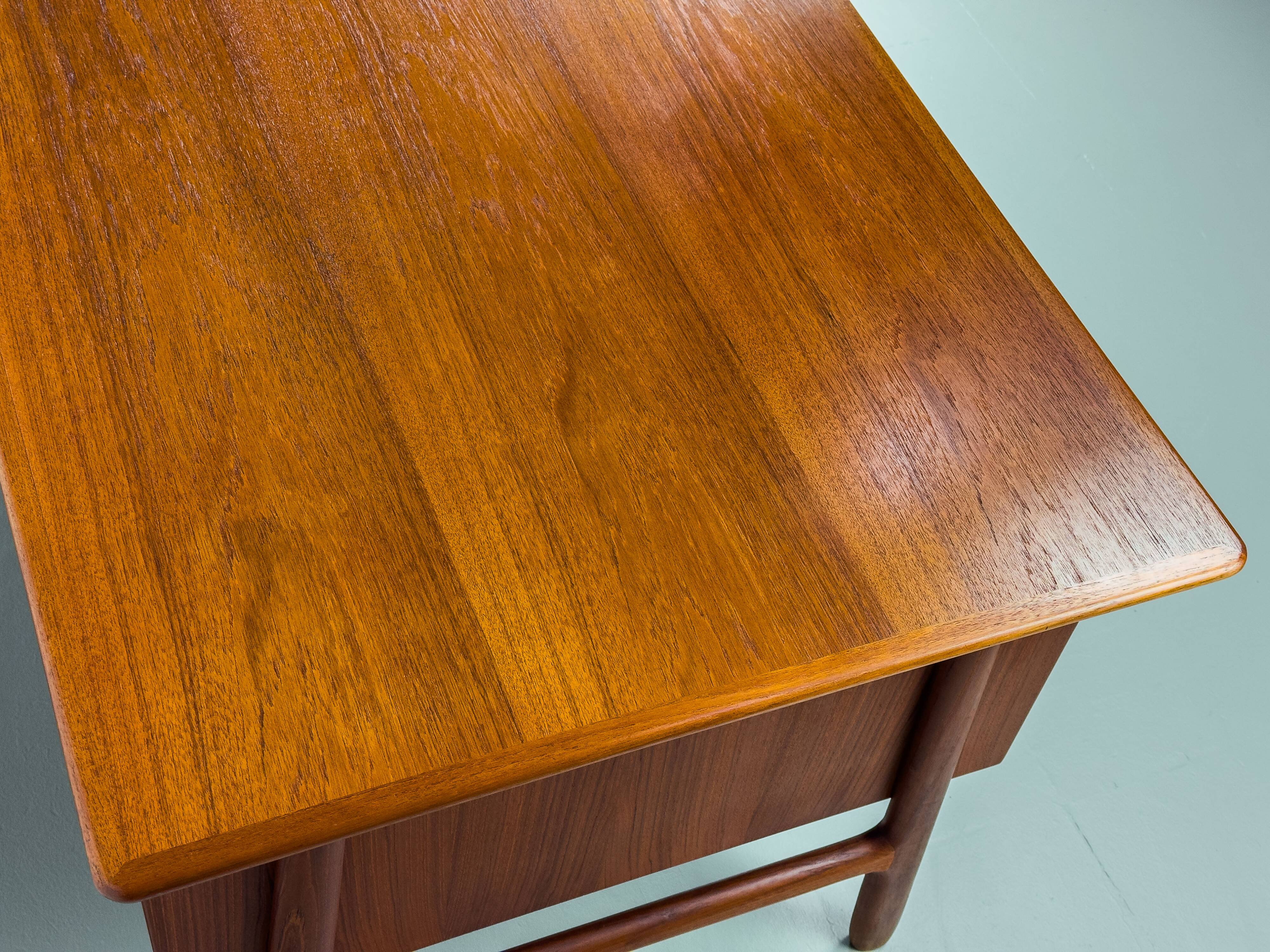Omann Jun Model 75 Teak Desk, 1960s
