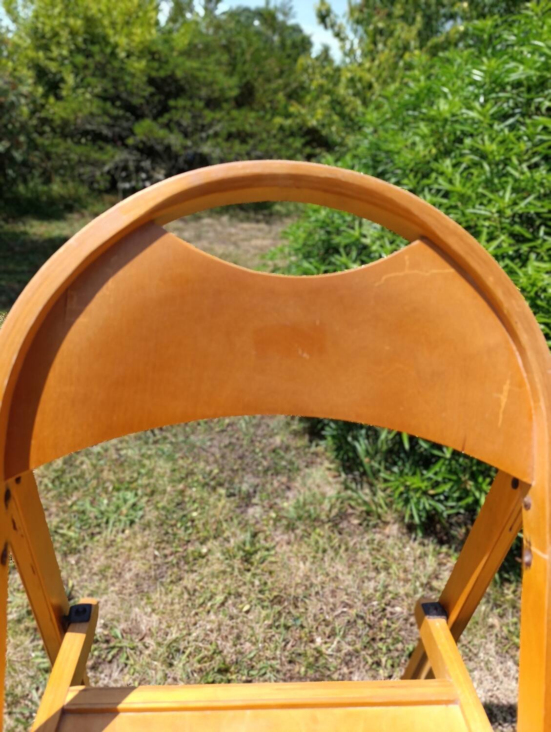 OTK folding wooden chair