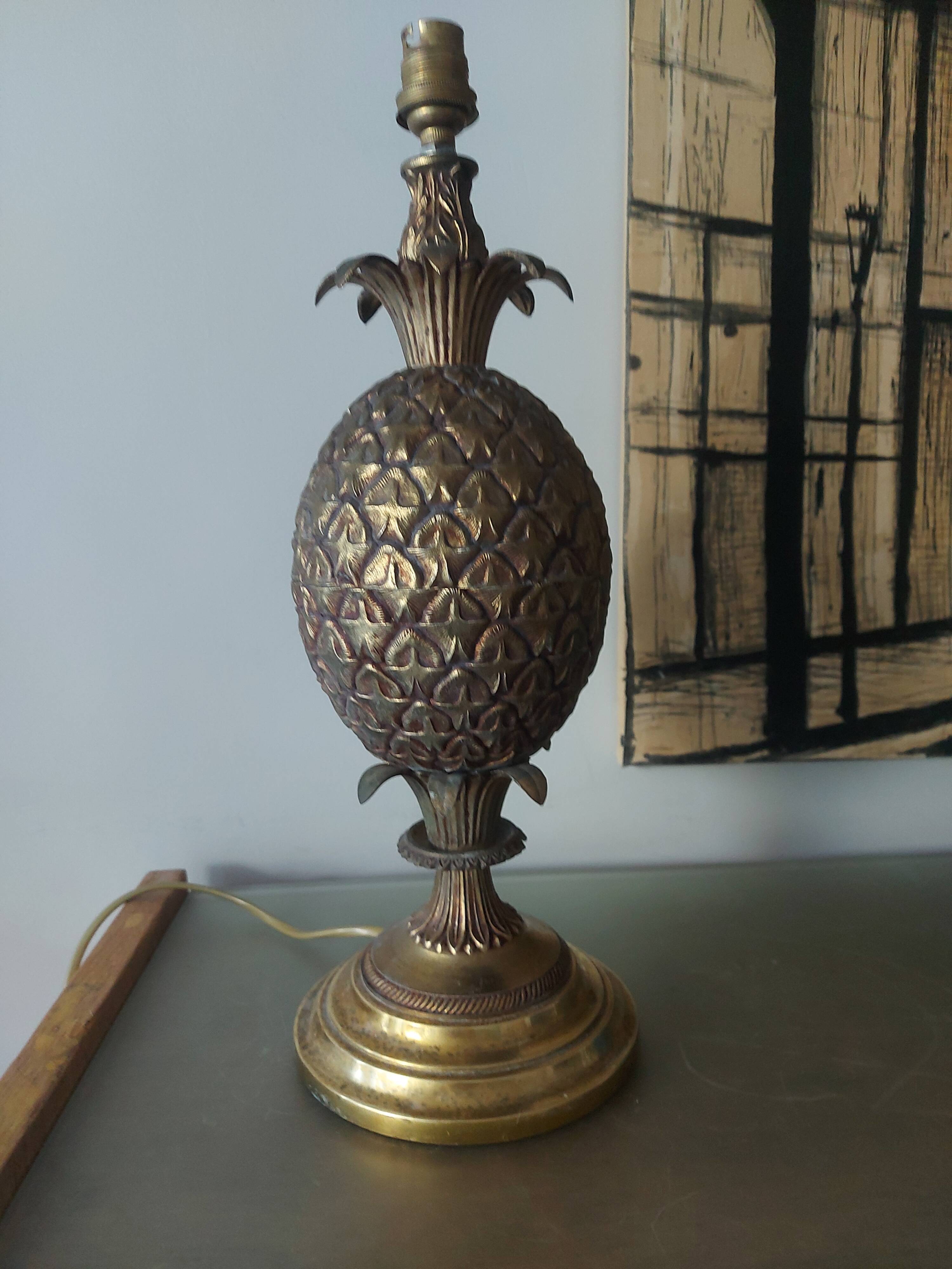 Pineapple lamp in golden brass