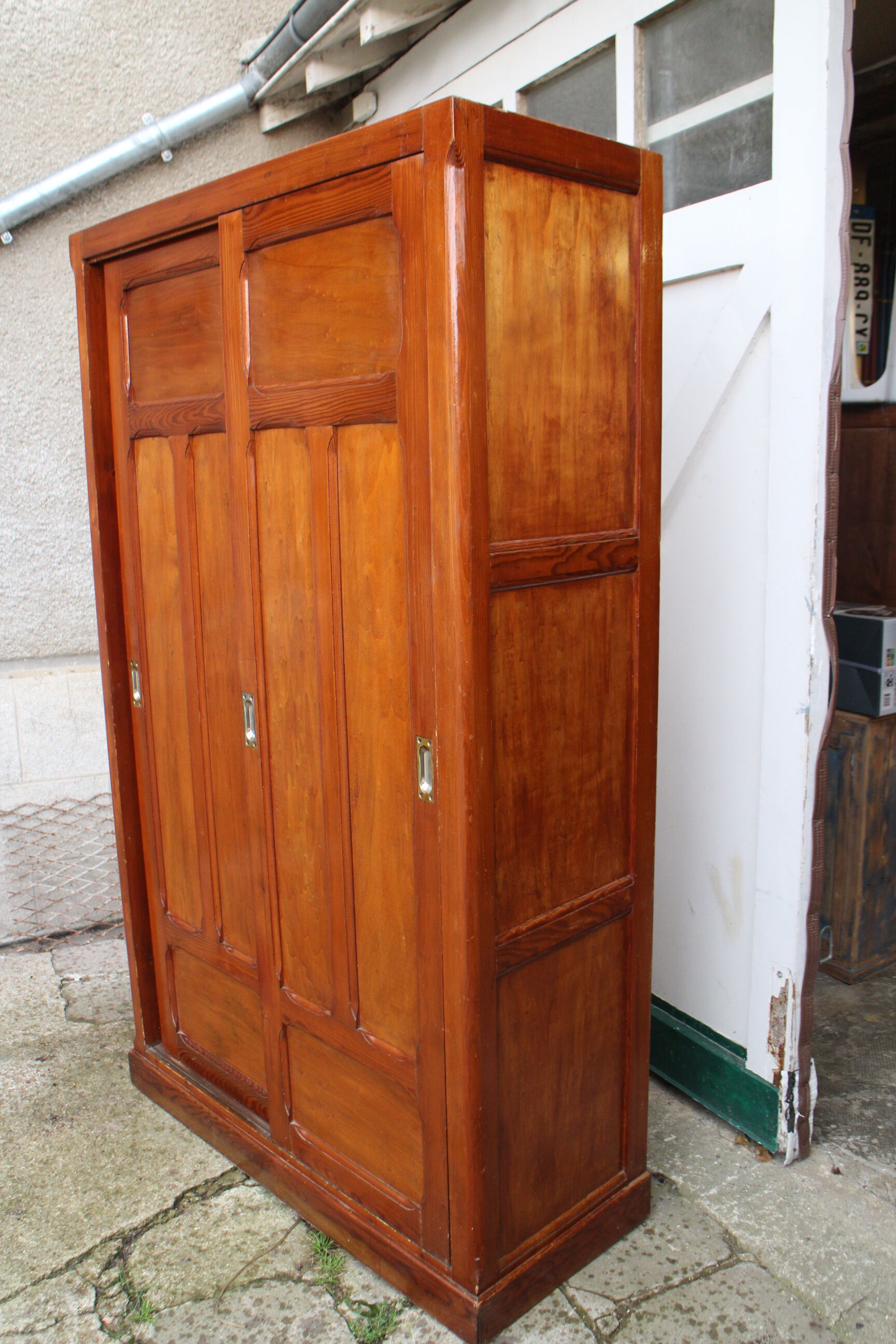 Parisian wardrobe sliding doors