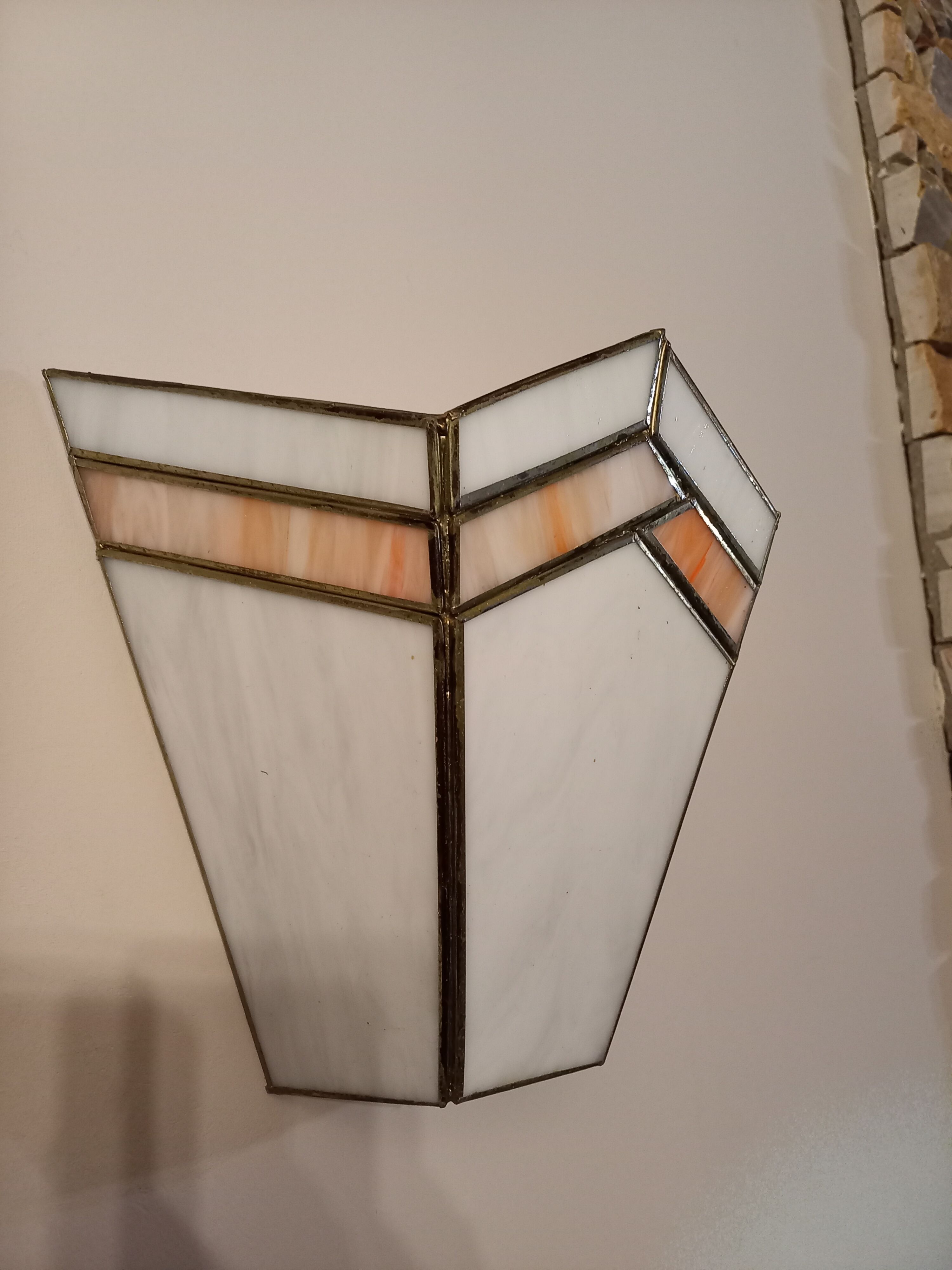 Stained glass wall lamp