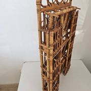 Belle étagère murale Peacock, en rotin,  années 60's 1960