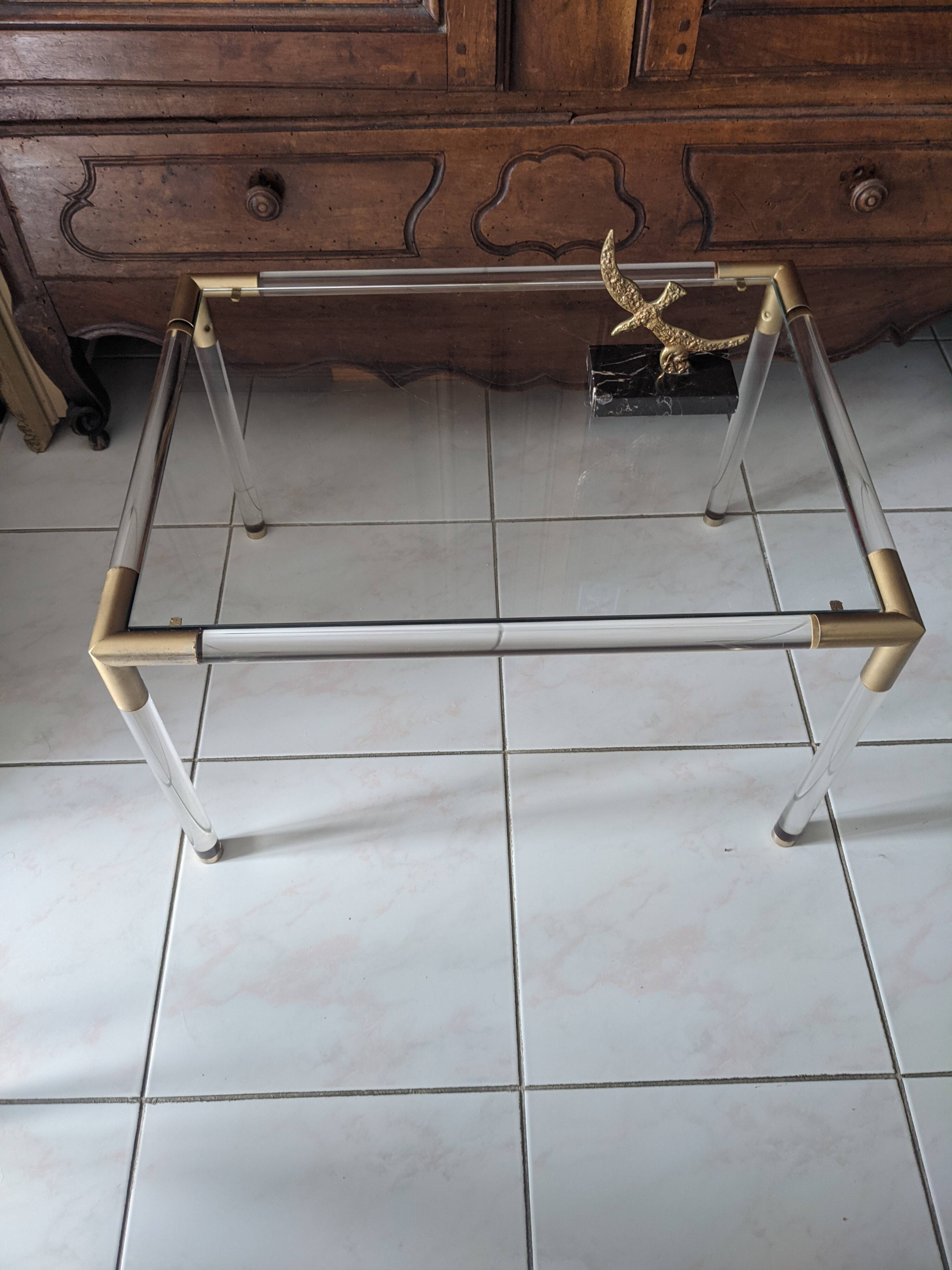 Vintage coffee table in plexiglass, glass and gold metal 1970