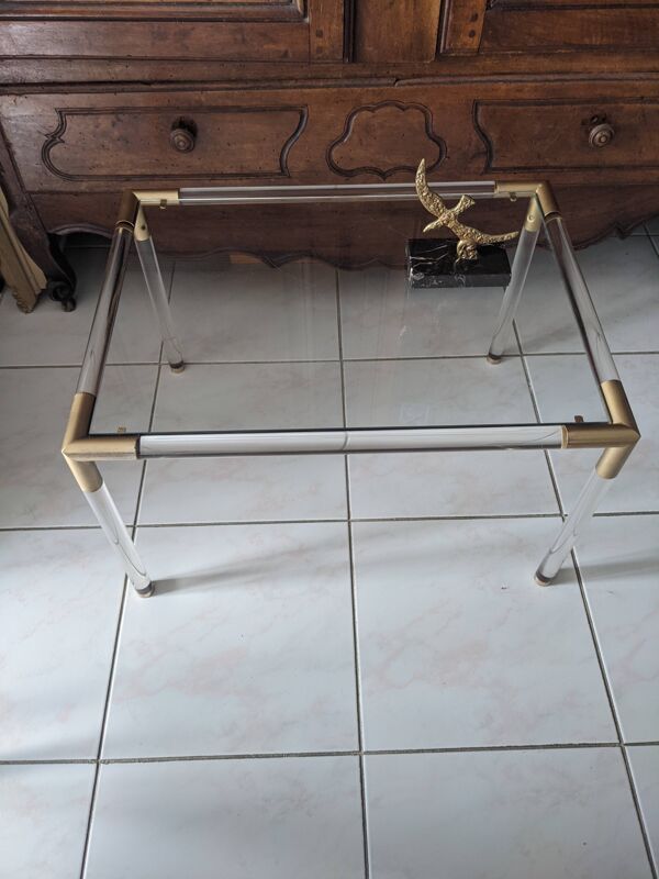 Table basse vintage en plexiglass, verre et métal doré 1970
