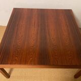 Square wooden coffee table - String Seffle