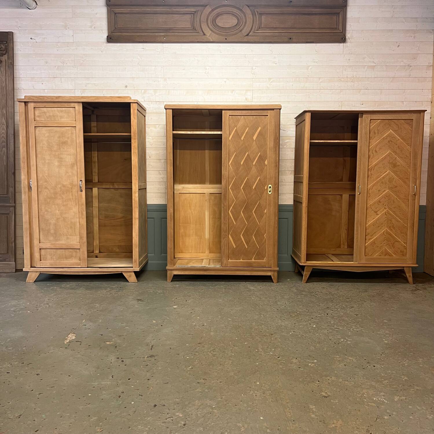 Vintage oak sliding wardrobe