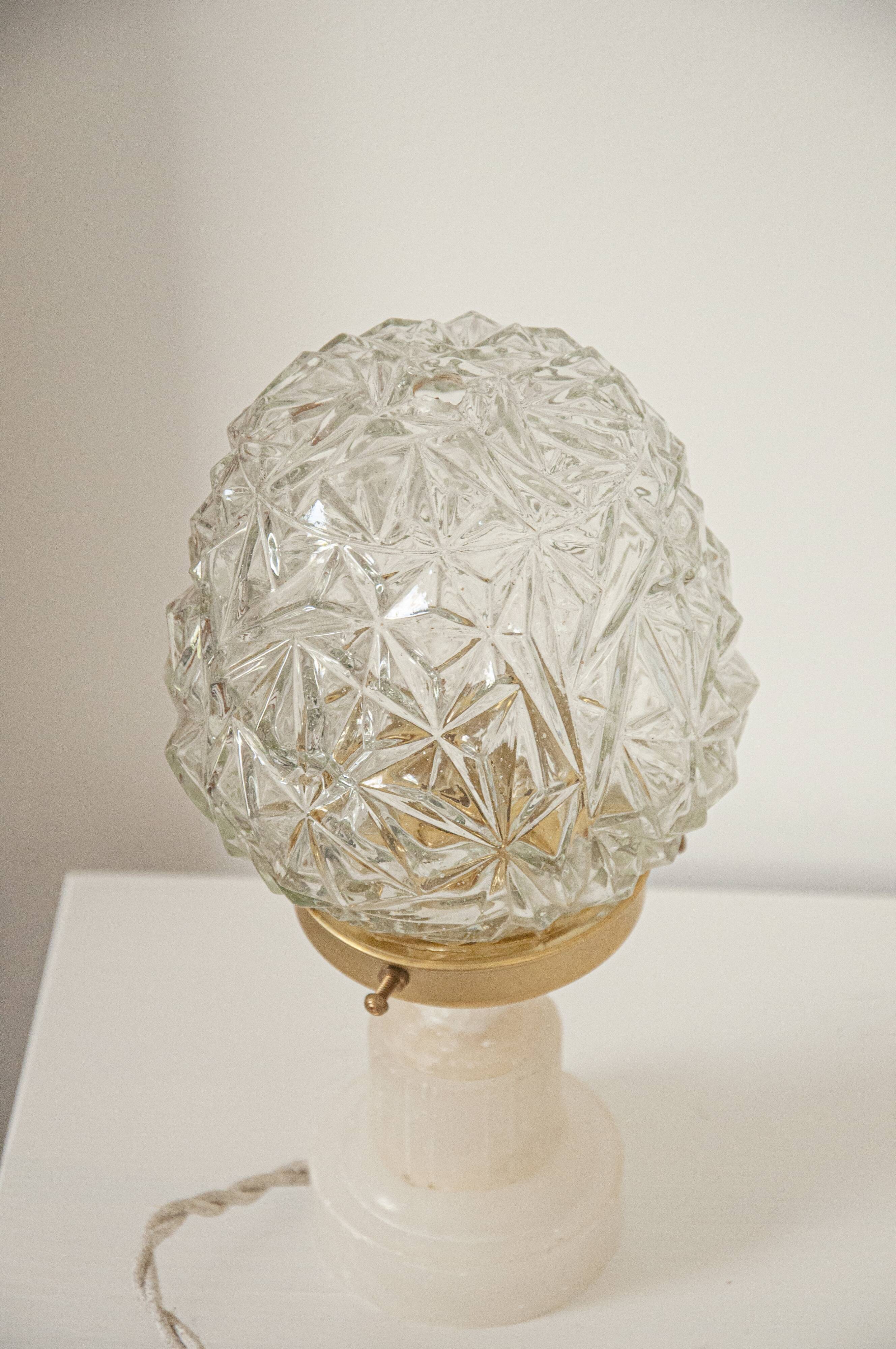 Vintage table lamp with albatre foot