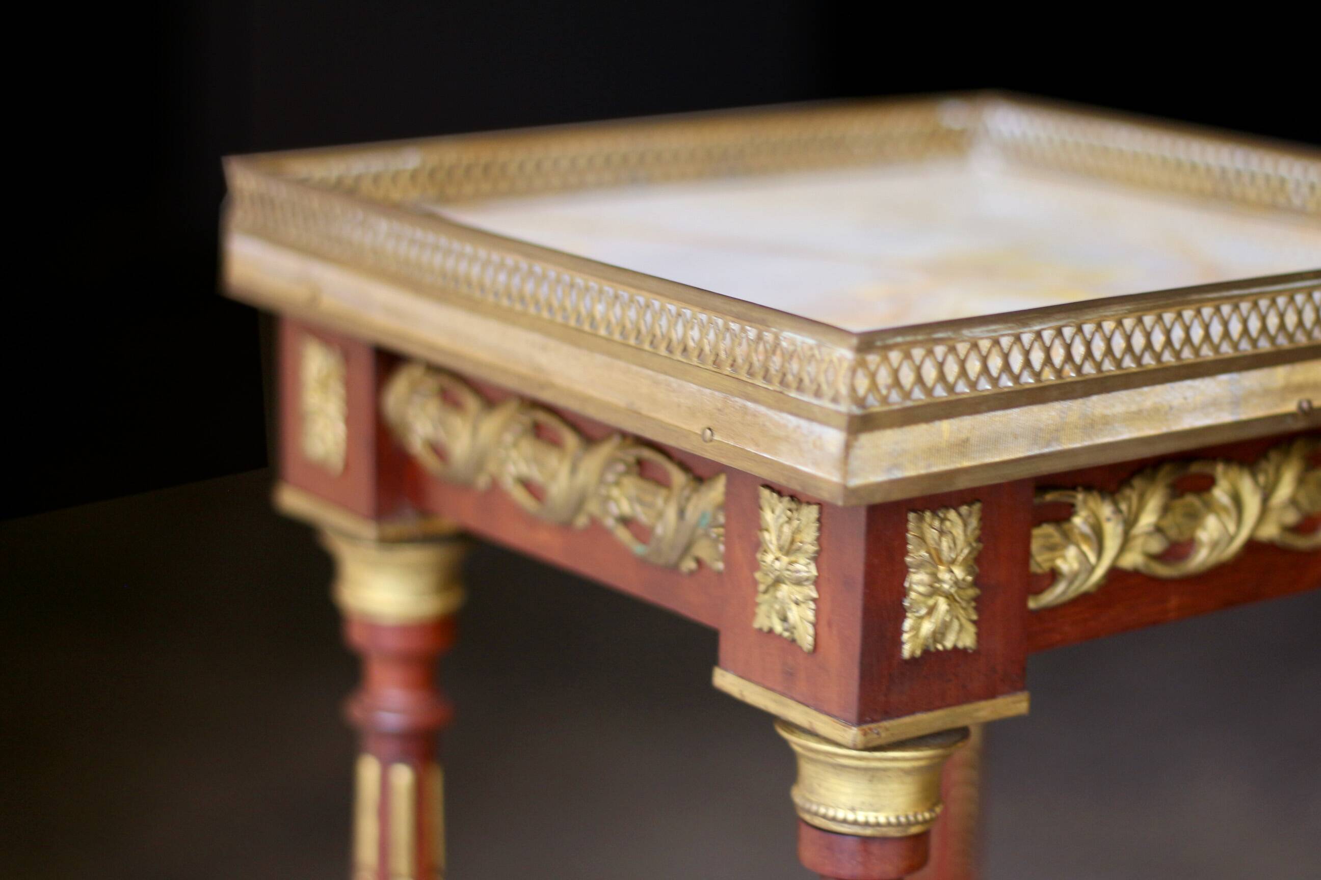 Home / Very finely crafted veneered wooden pedestal. With its marble
