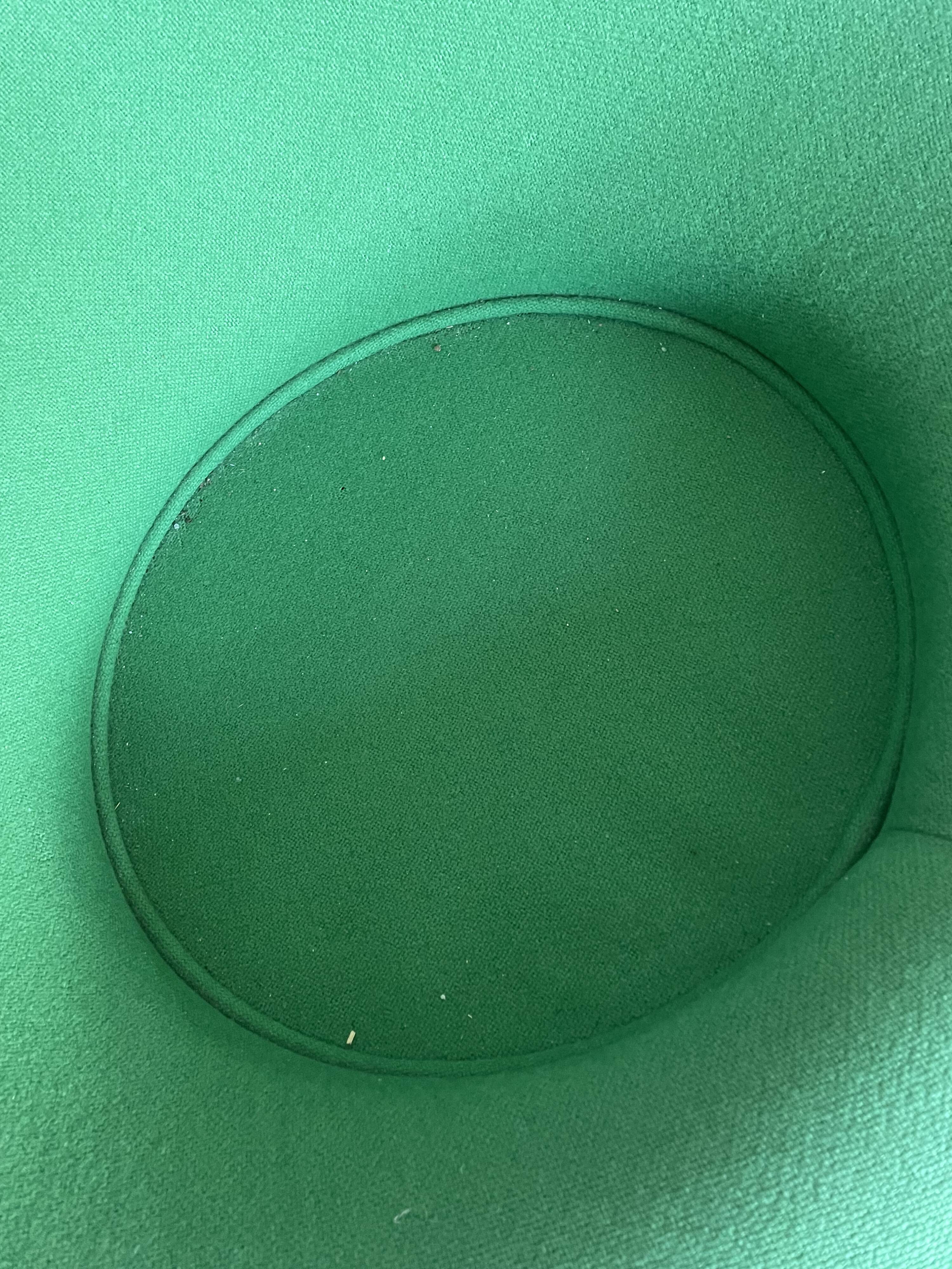 Pierre Paulin Mushroom Armchair - Reissue