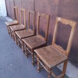 Chaises rustiques en chêne massif
