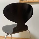 3101 Jacobsen chairs