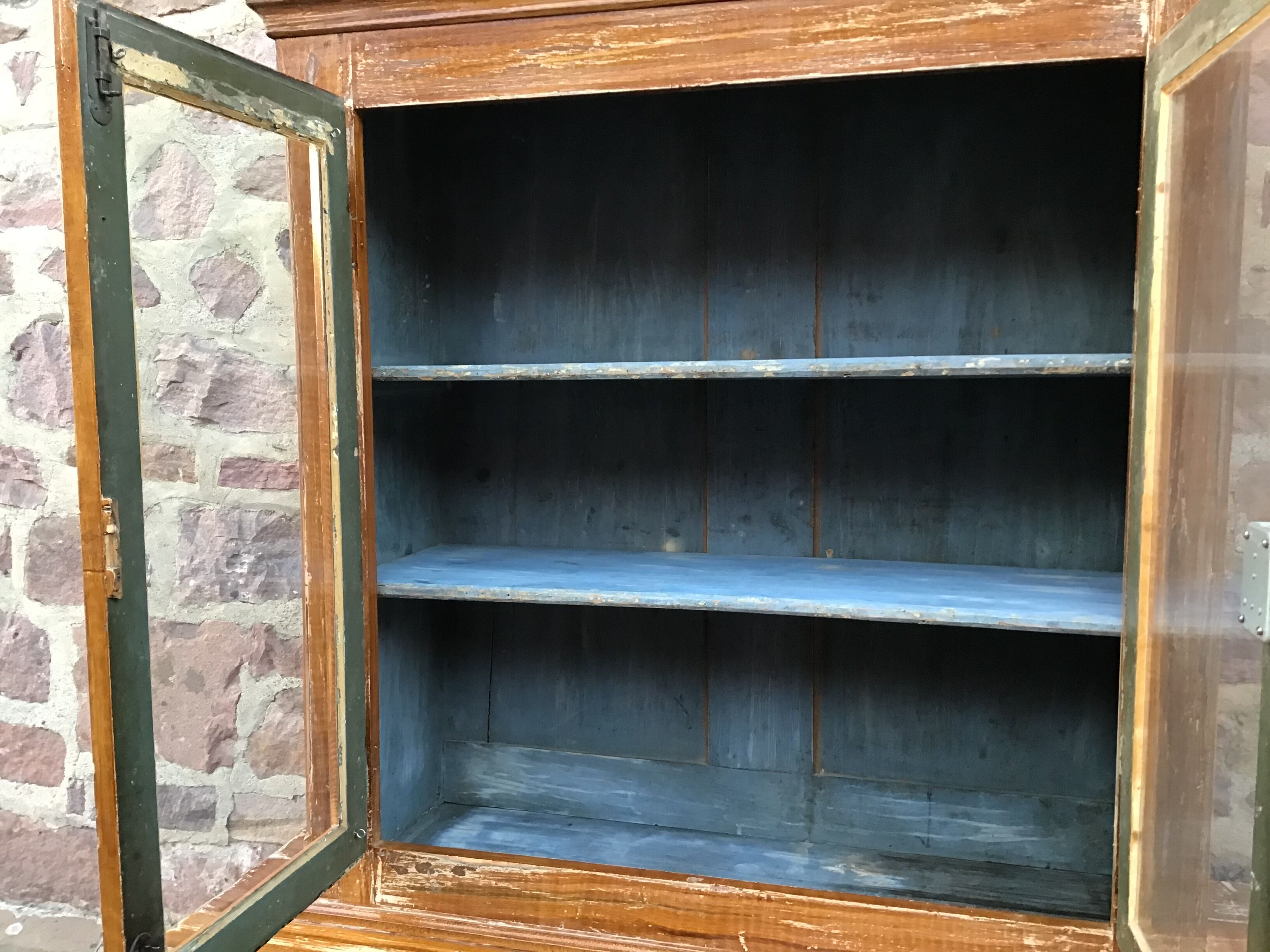 Buffet 2 corps sapin Alsace cottage 1920