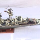 Model of boat surcouf wing escort