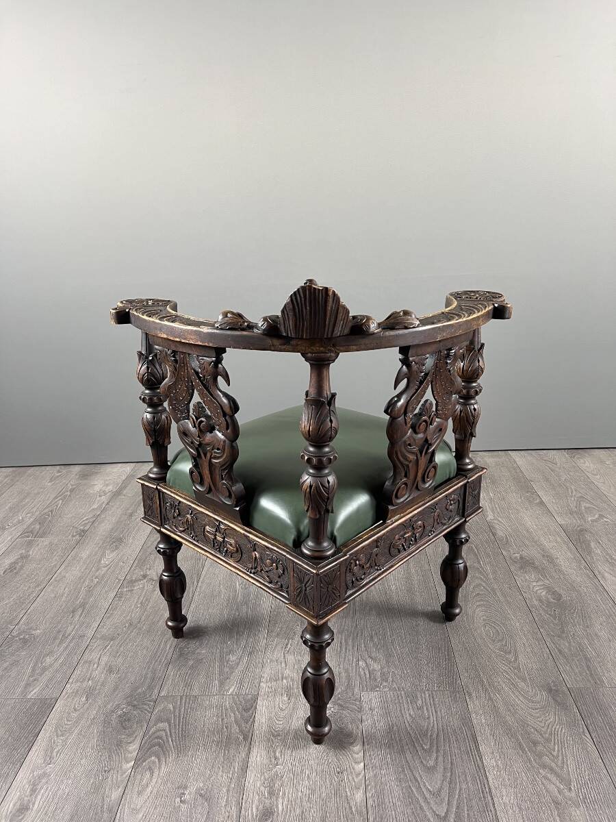 Pair of corner armchairs in carved wood, 19th century