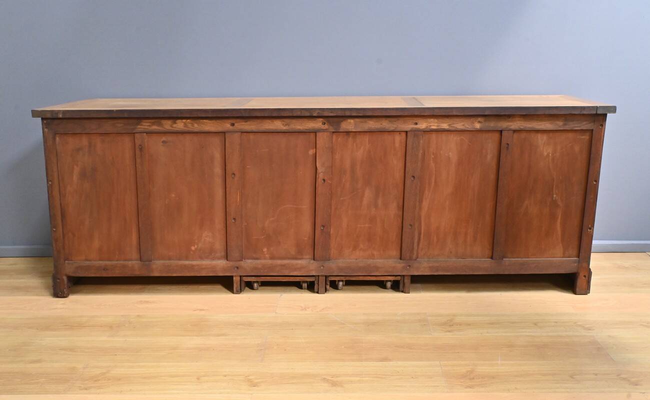 Important Oak Commercial Furniture – 1920