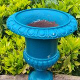 Pair of Medici vase cast iron XIX century