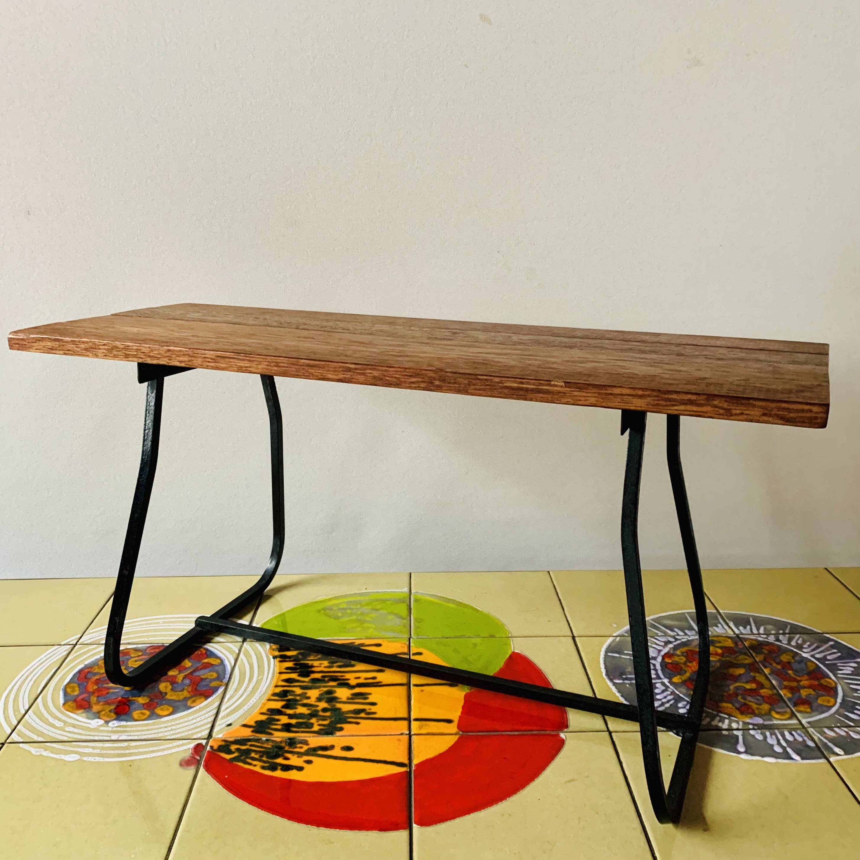 Vintage side table in wood and wrought iron
