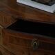 18ème siècle, commode danoise baroque serpentine antique en noyer