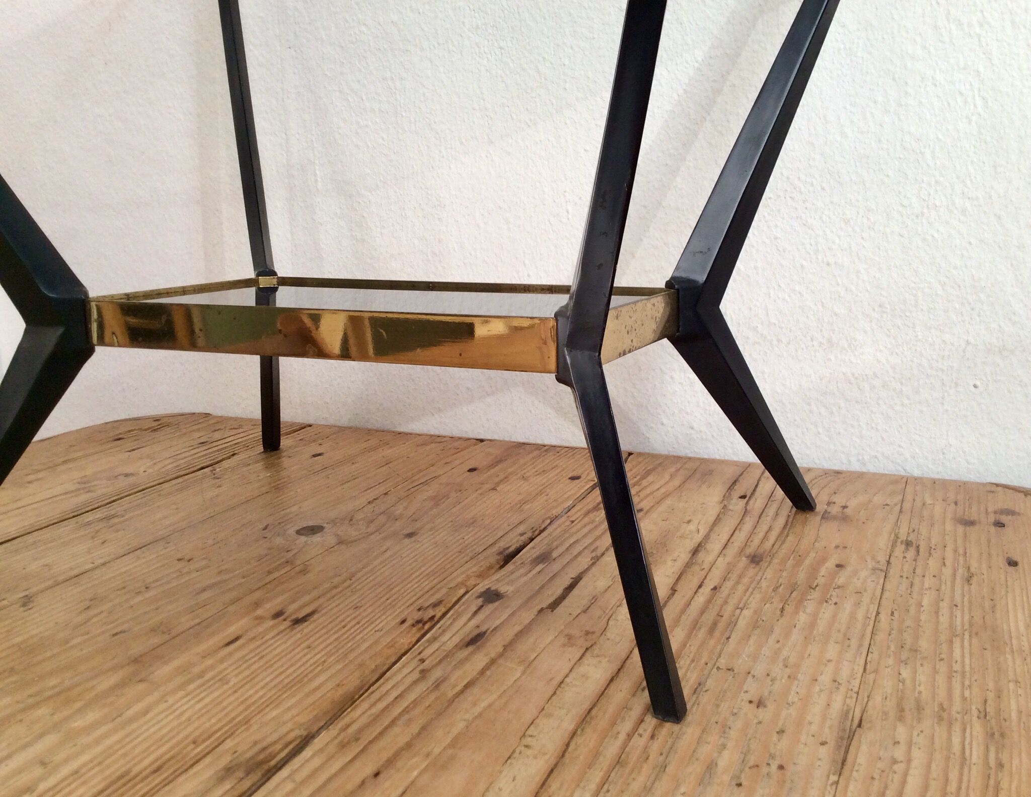 Table designed by Jarden for the 1960, Auteuil model