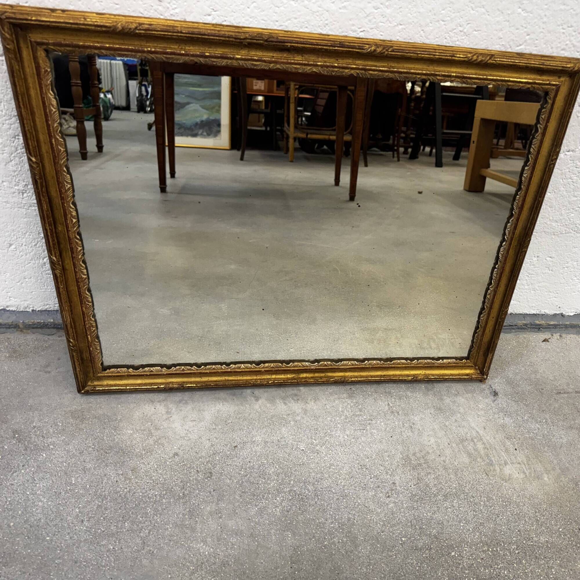 Superb antique mirror with a gilded frame – Maison Lebrun Paris (since 1847)