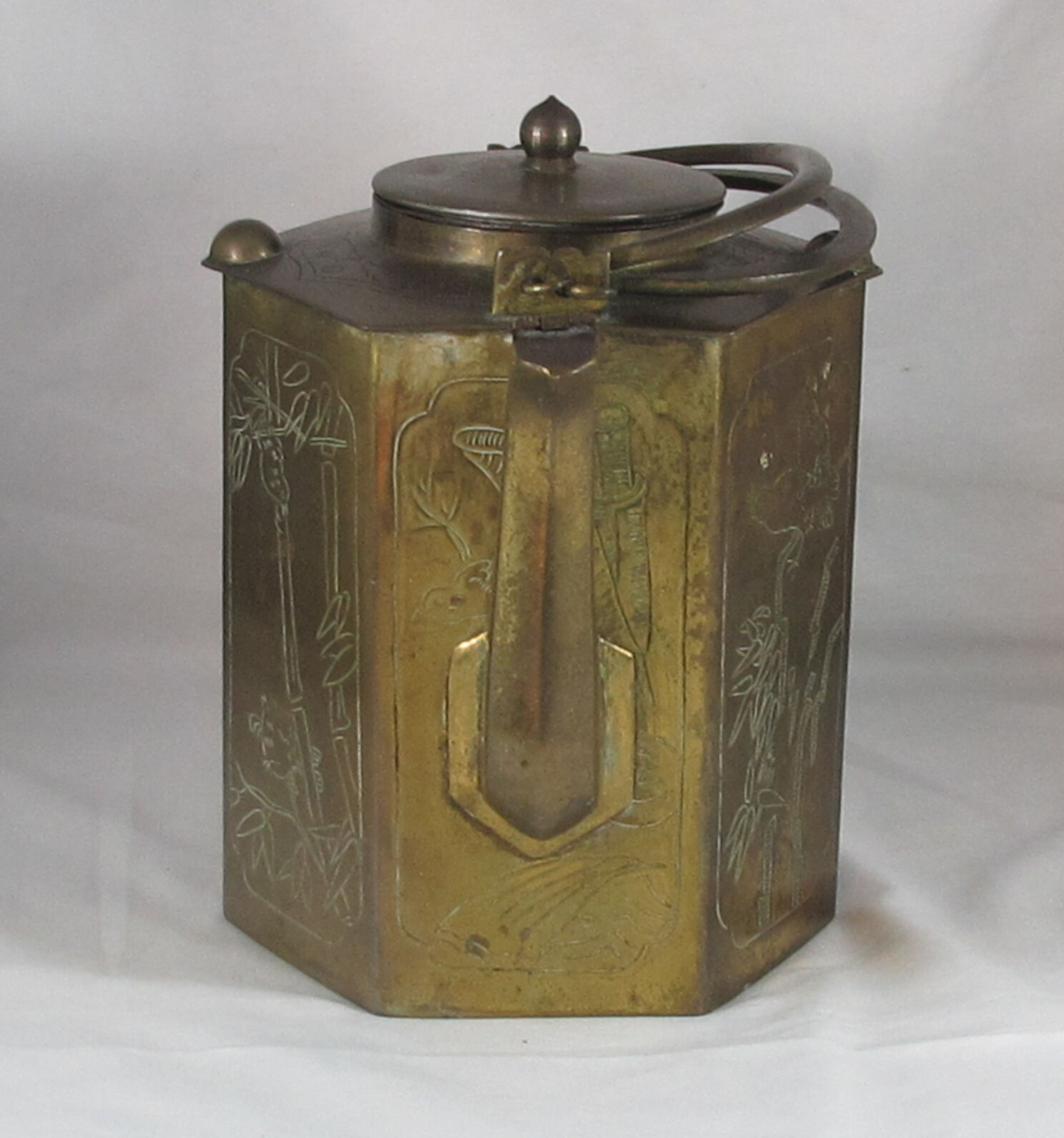 China 20th century copper teapot