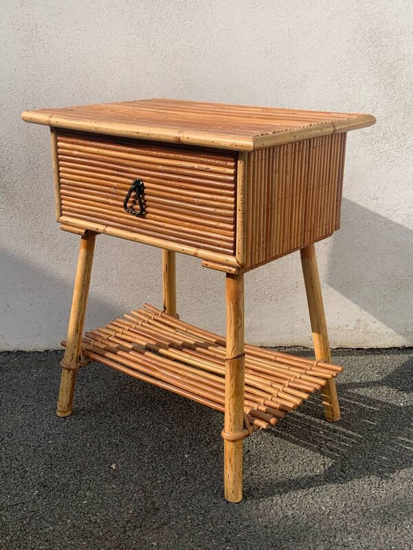 Table de chevet vintage en rotin et bambou