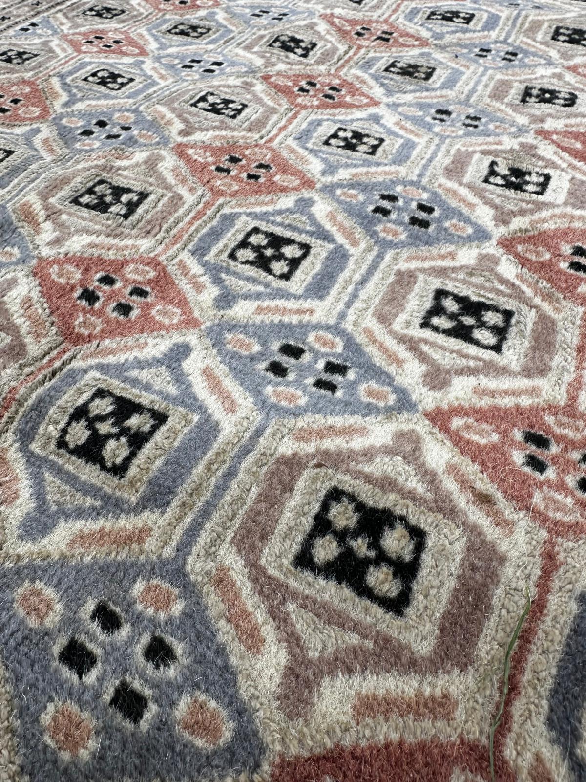 Handmade Persian carpet 220cm x 330cm