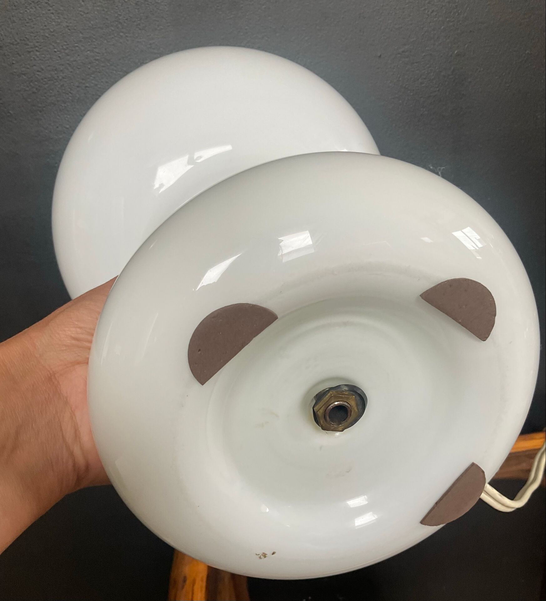 Lampe champignon Space Age en verre opalin blanc