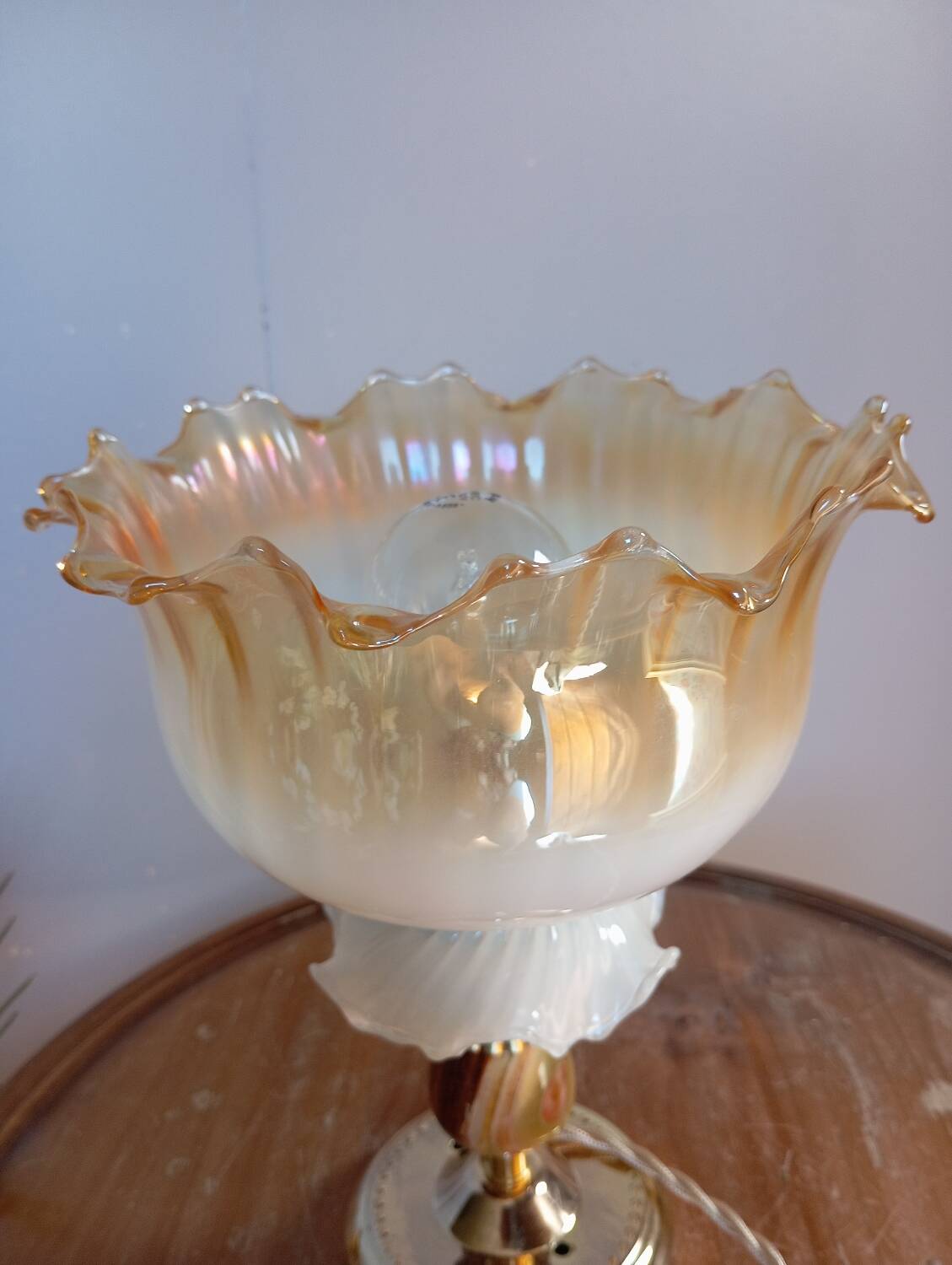 Vintage living room lamp with a granny chic atmosphere