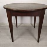 Round farm table