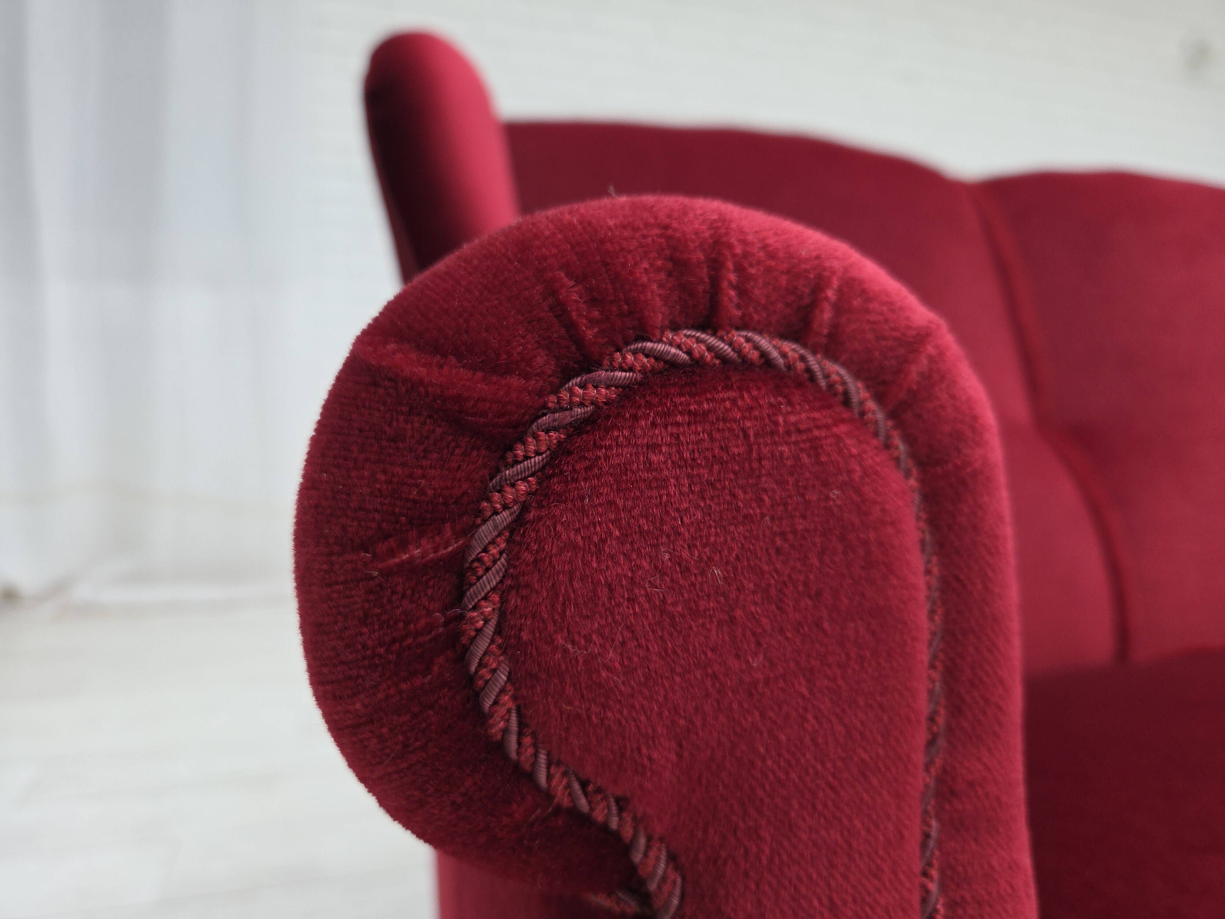 1960s, Danish 3-seater curved sofa, red furniture velour