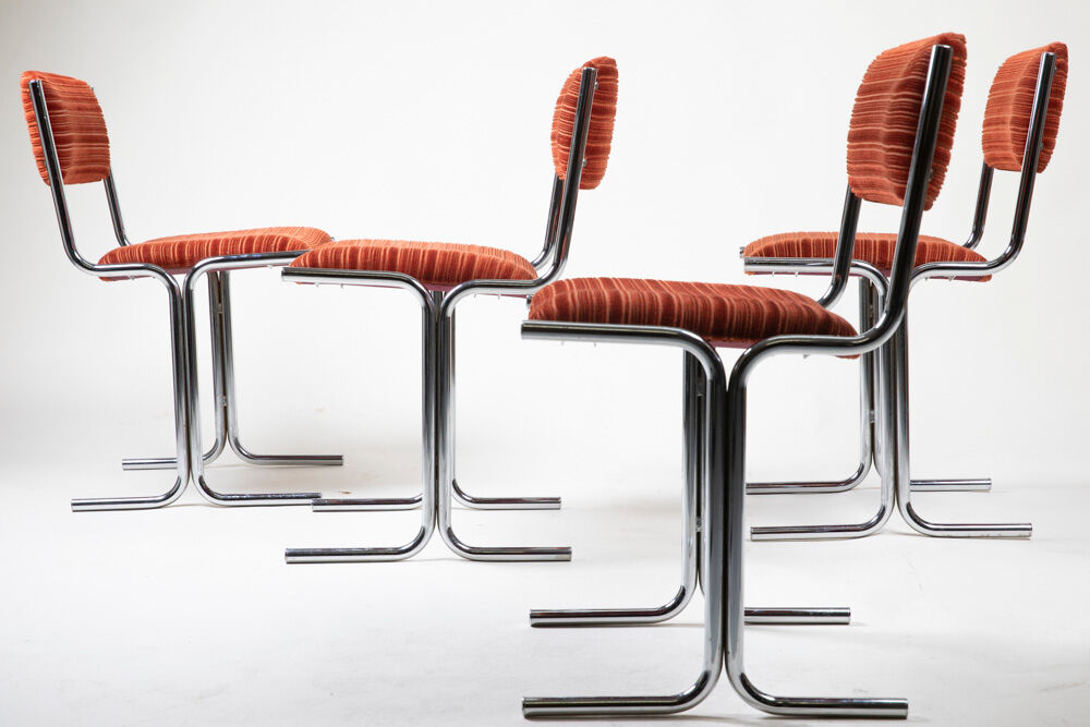 Suite of four chairs 70s