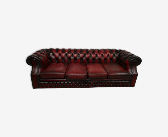 Canapé chesterfield cuir bordeaux quatre places