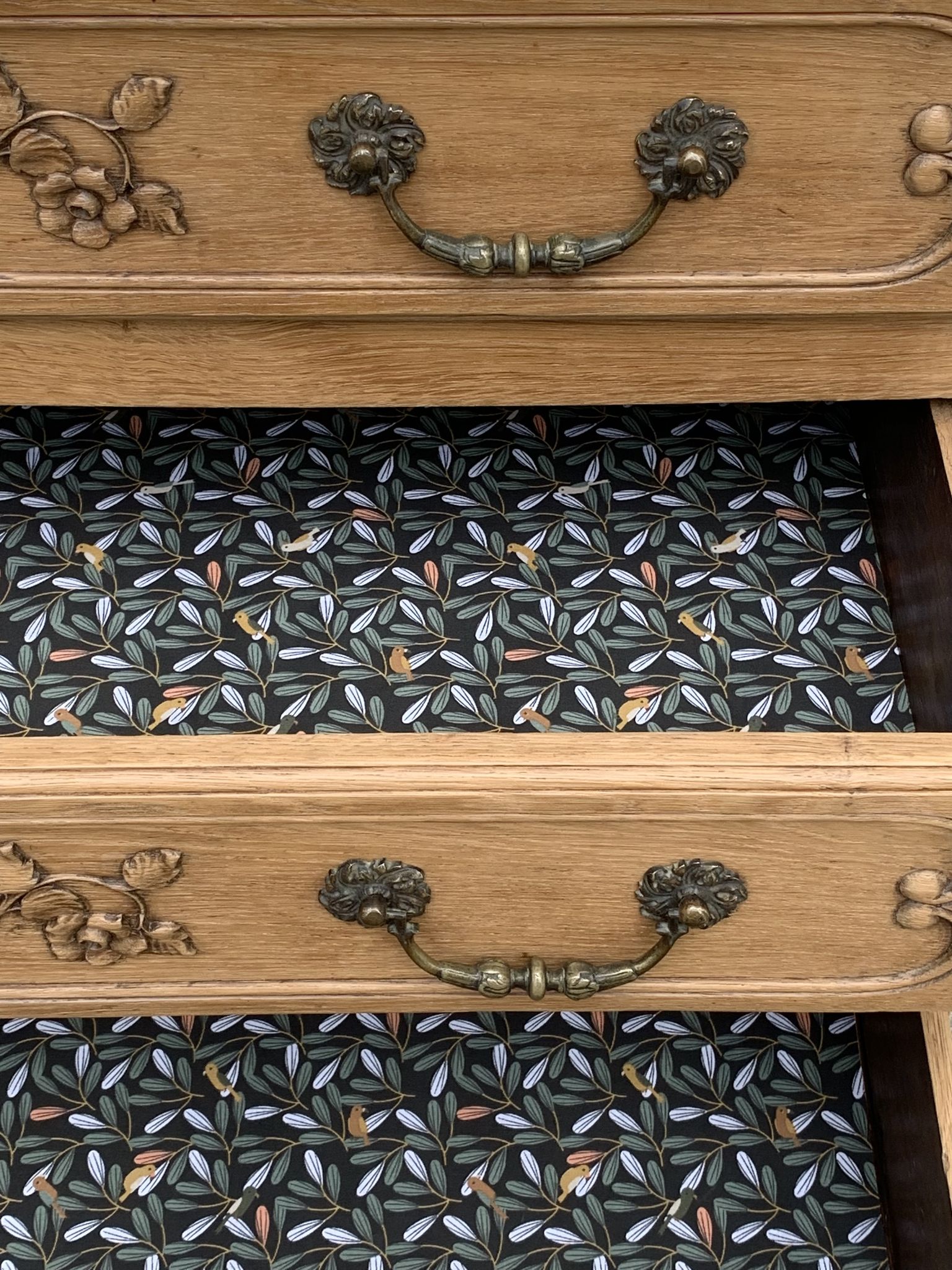 Louis XV style chest of drawers, solid raw oak, 1920.