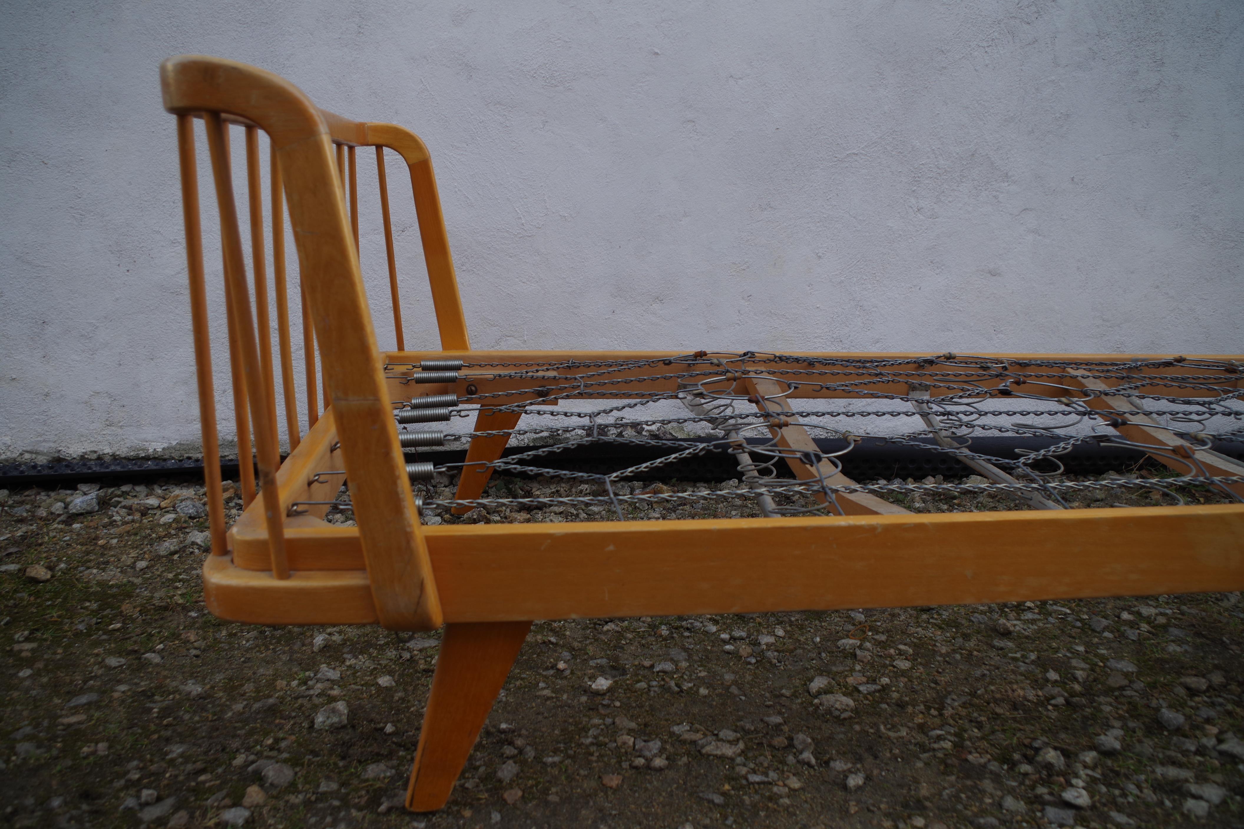 Single bed mid century 1950s for Wilhelm Knoll