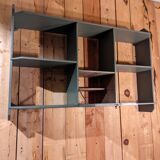 Wall shelf with lockers