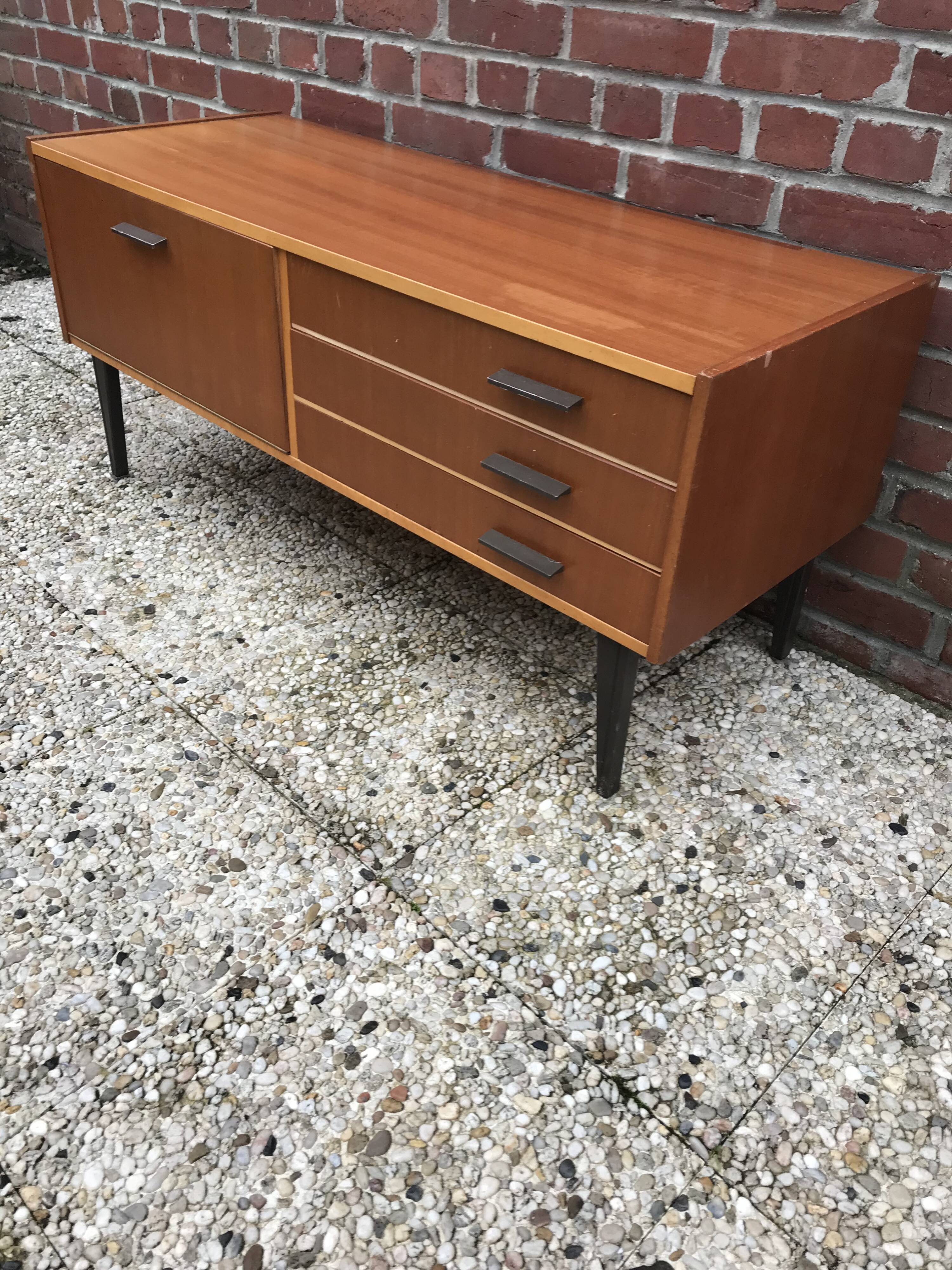 Vintage enfilade