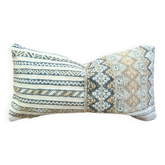 Coussin berbère, housse de coussin en tapis marocain vintage, housses de coussin en laine
