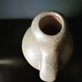 Idlas vase signed