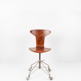 Arne Jacobsen (Fritz Hansen) - “Mosquito” office chair mod. 3115