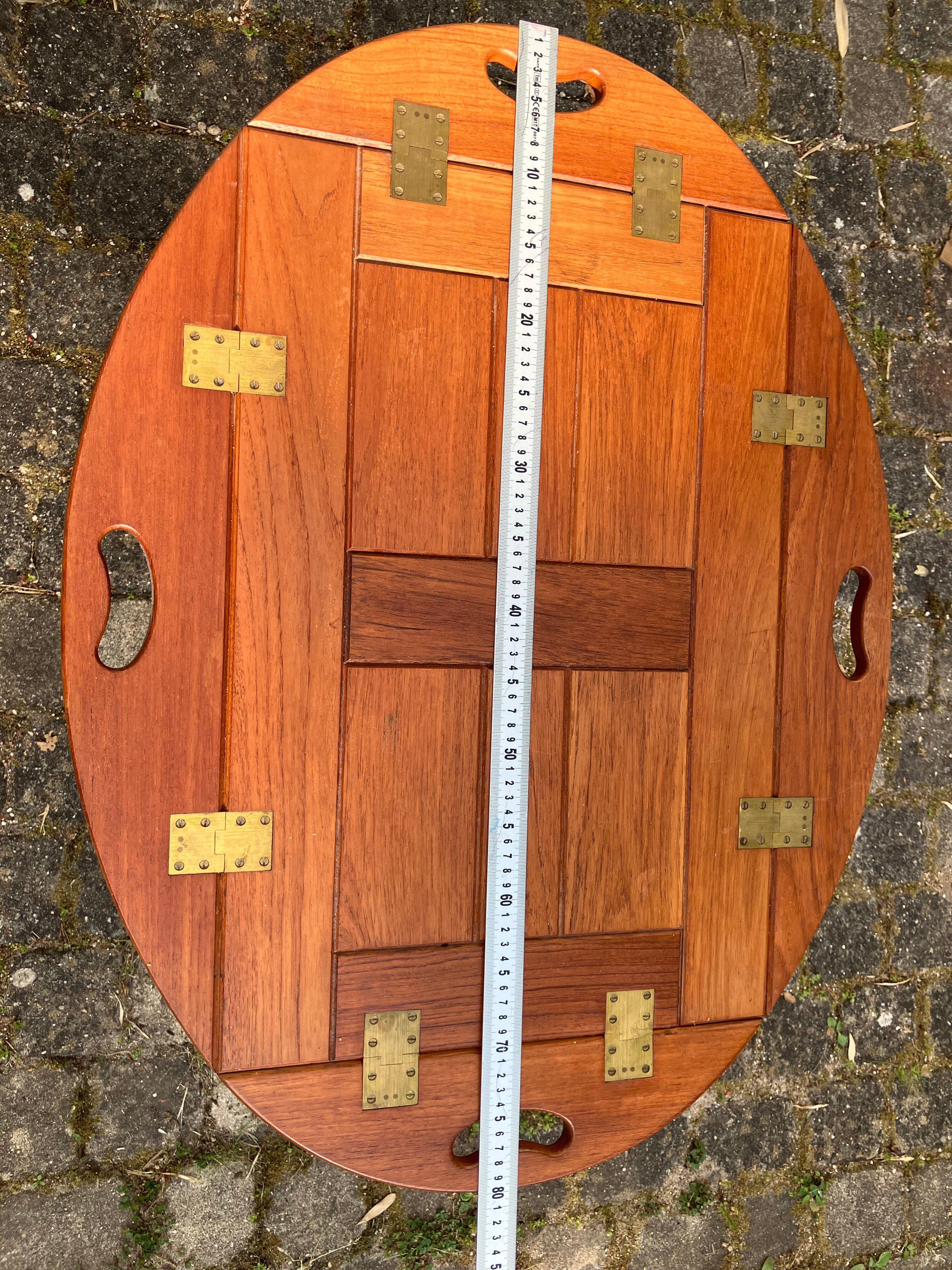 Butler tray table