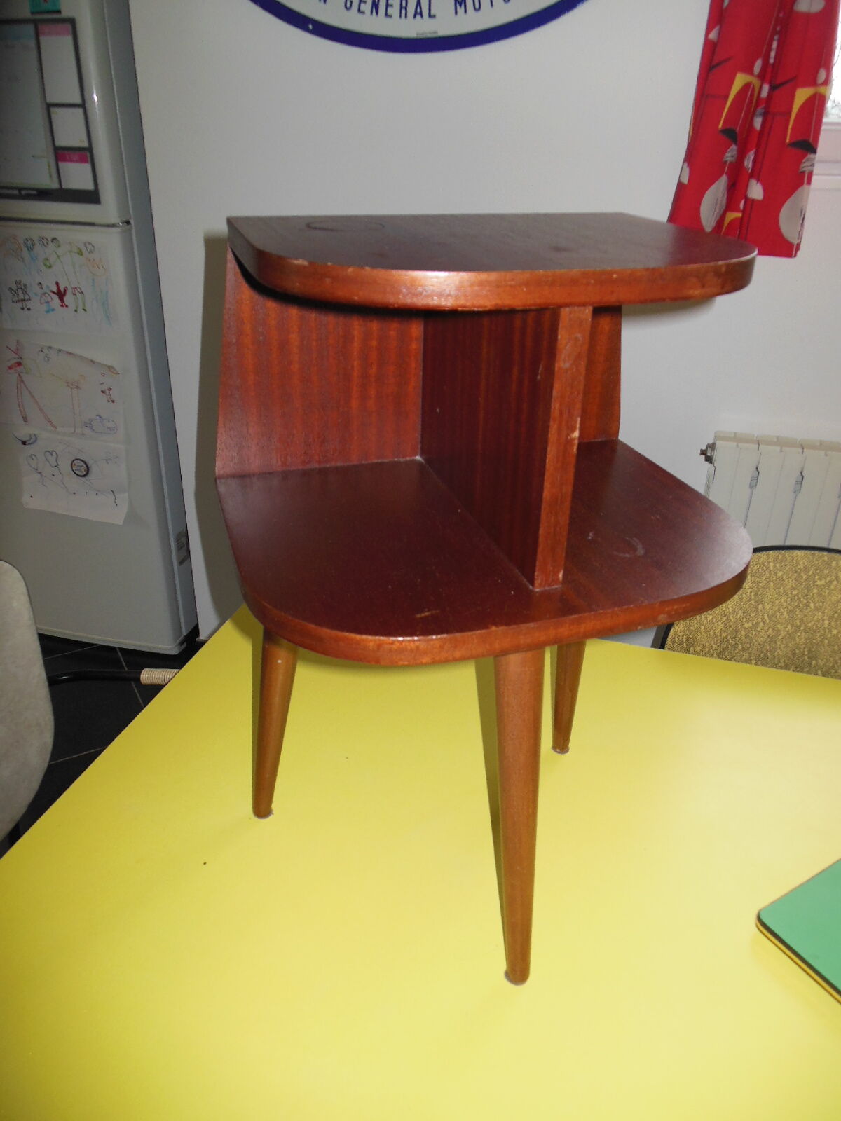 Chevet tripode vintage