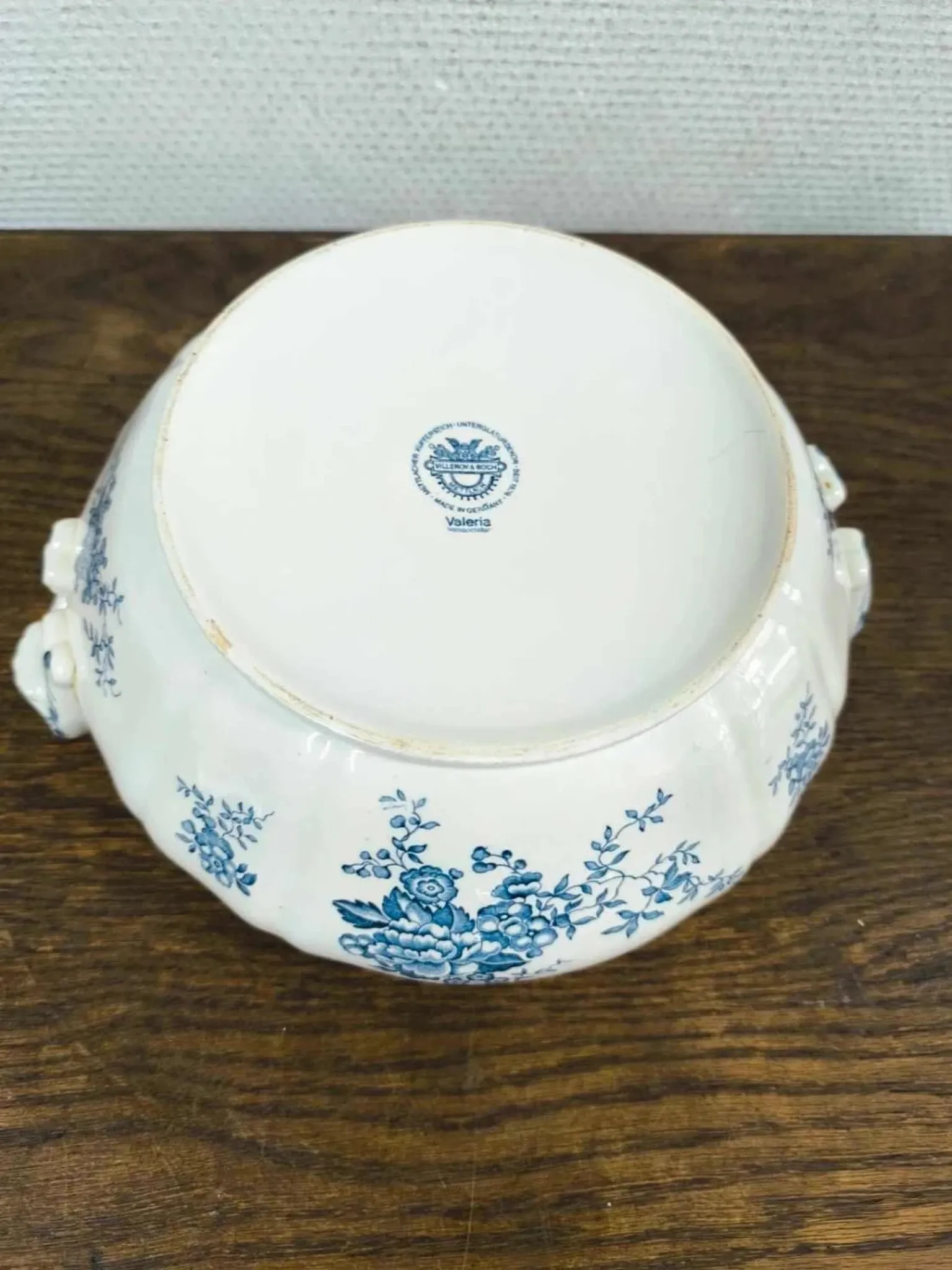 Large soup tureens Villeroy & Boch Valeria blue
